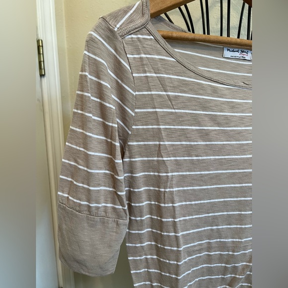 MICHAEL STARS TOP! ⭐️⭐️ - Picture 2 of 4